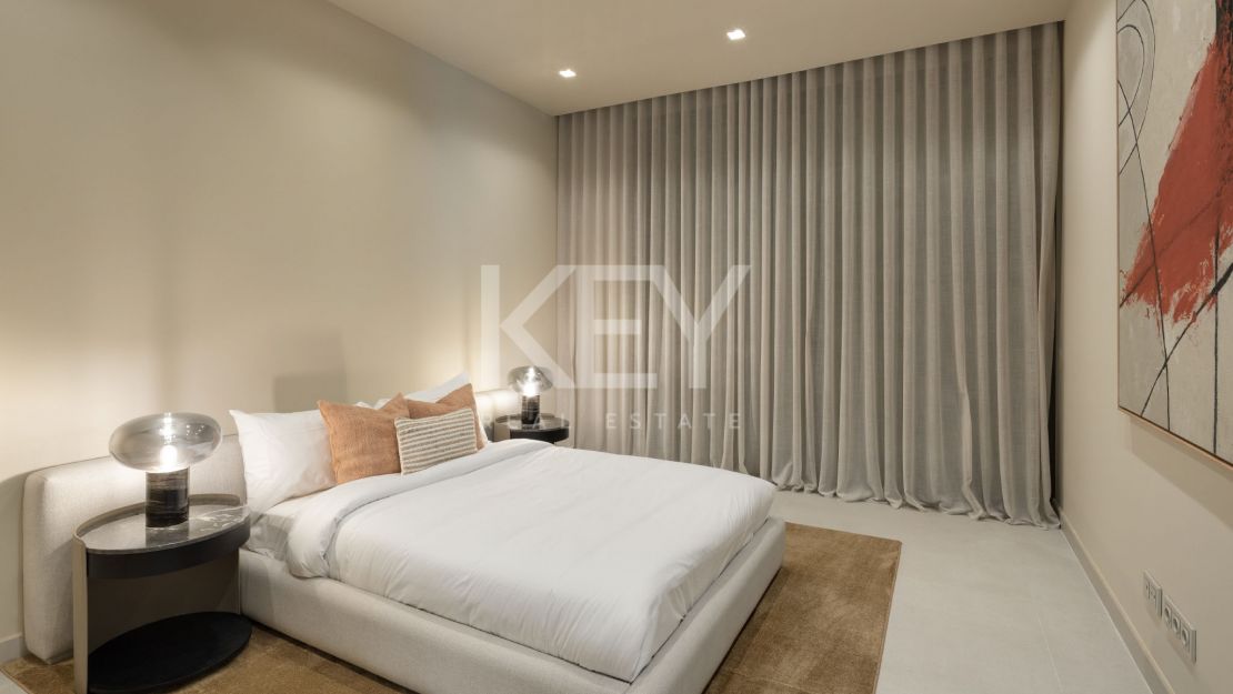 Contemporary villa with sea views for sale in Los Flamingos, Benahavís