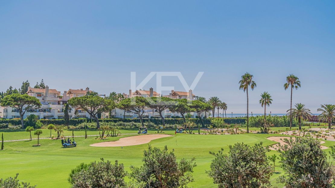 Frontline golf villa for sale in Rio Real, Marbella East