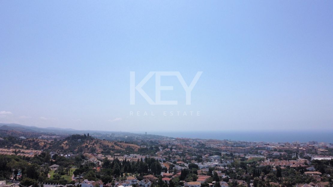 Amazing Plot with Panoramic Sea Views with Project in Marbella Hills
