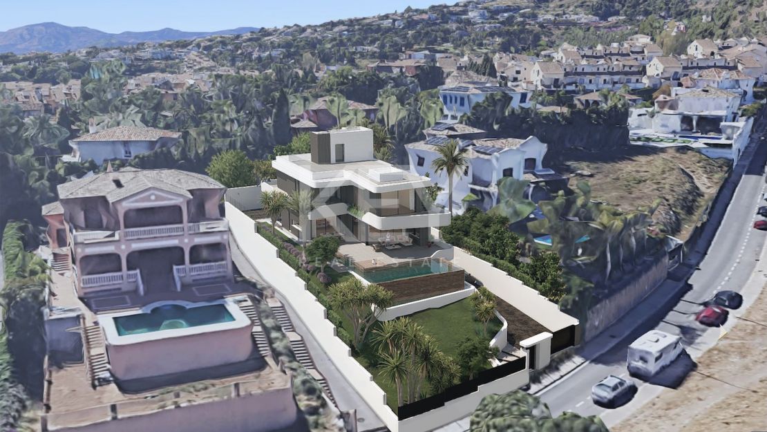 Amazing Plot with Panoramic Sea Views with Project in Marbella Hills