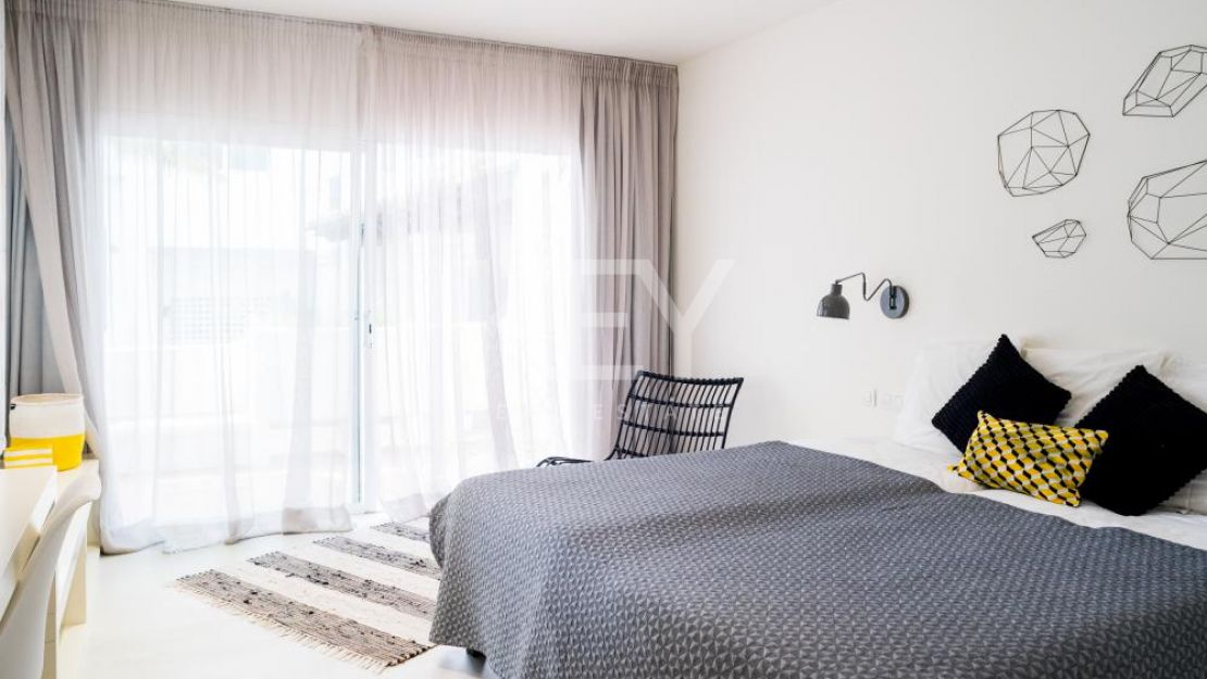 Современные апартаменты в Пуэнте Романо, самом знаковом курорте Марбельи, Золотая миля