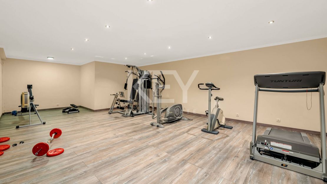 Magnífica villa en Sierra Blanca con impresionantes vistas al mar