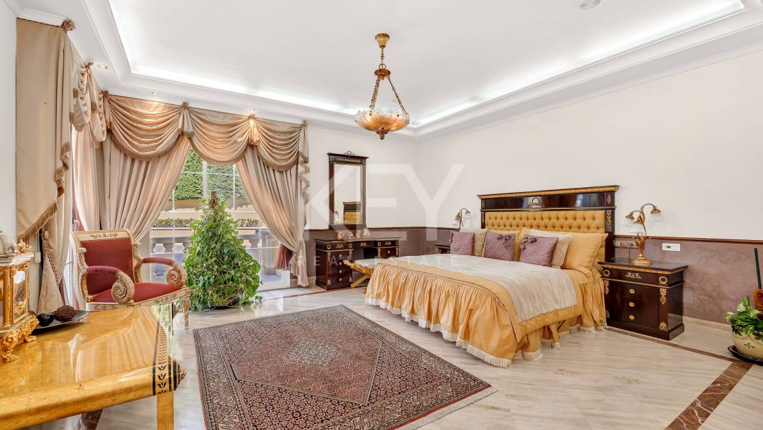 Magnífica villa en Sierra Blanca con impresionantes vistas al mar