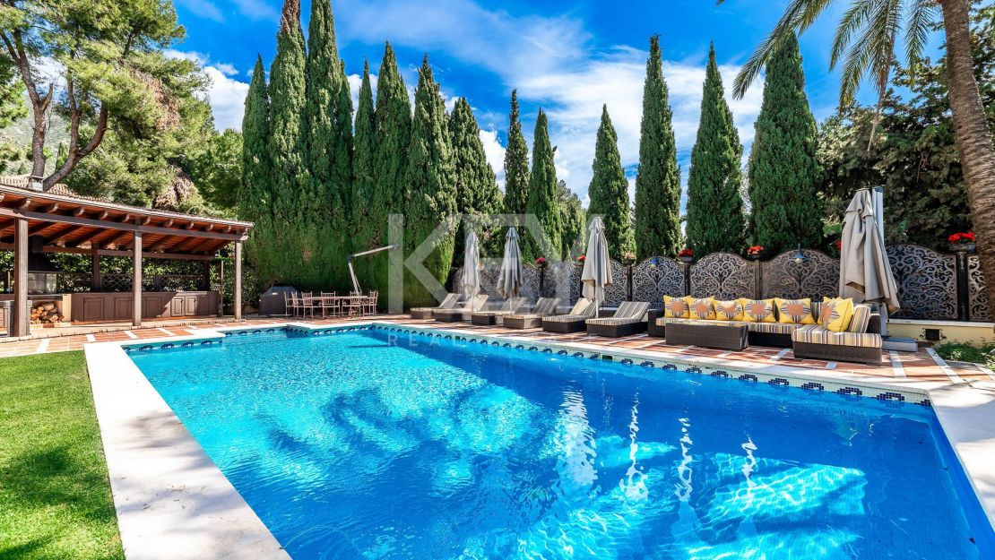 Magnífica villa en Sierra Blanca con impresionantes vistas al mar