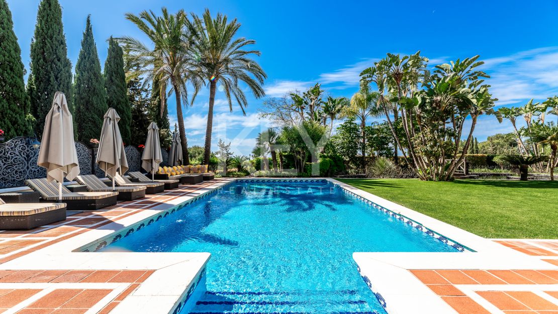 Magnífica villa en Sierra Blanca con impresionantes vistas al mar