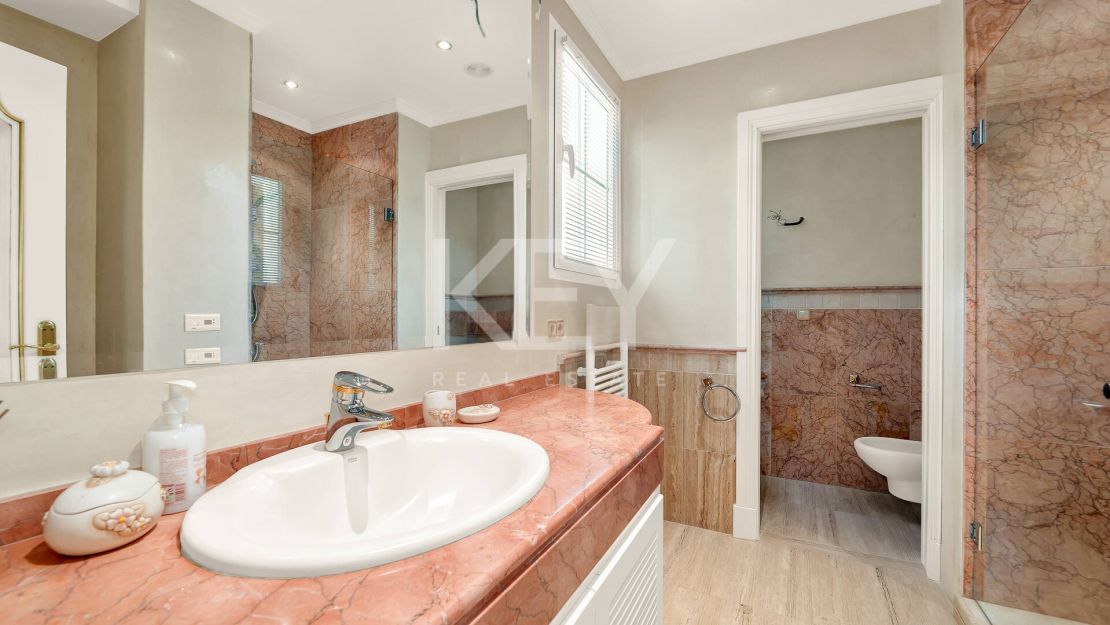 Magnífica villa en Sierra Blanca con impresionantes vistas al mar