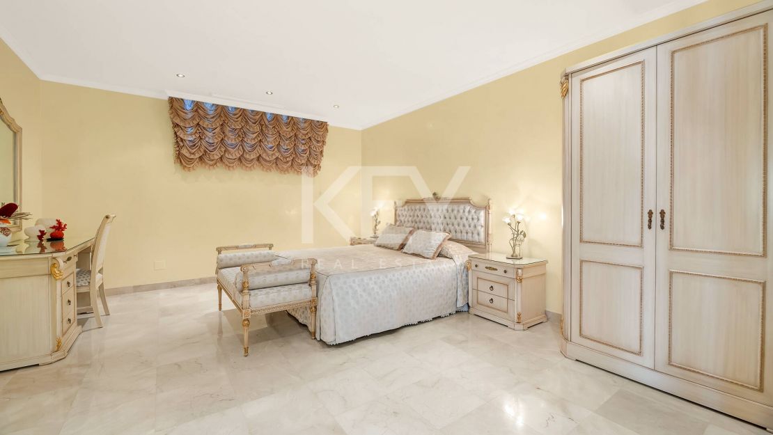 Magnífica villa en Sierra Blanca con impresionantes vistas al mar