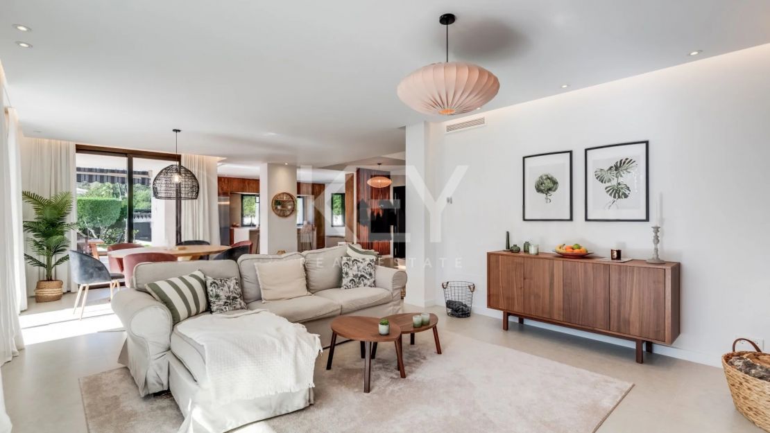 Fantastic villa on a sunny plot in Nueva Andalucia, Marbella