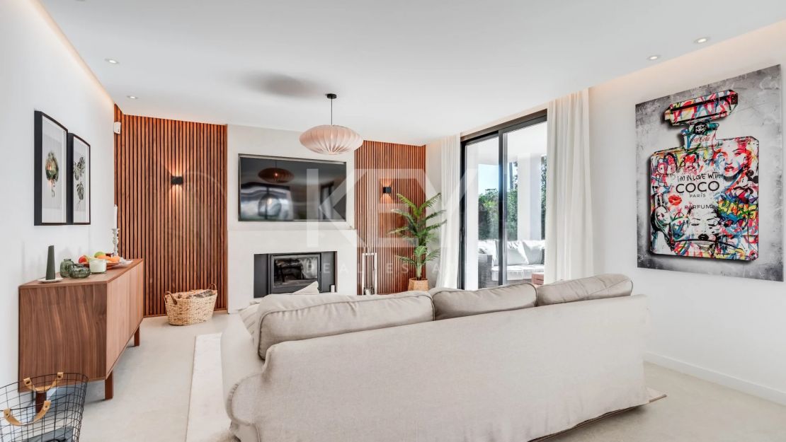 Fantastic villa on a sunny plot in Nueva Andalucia, Marbella