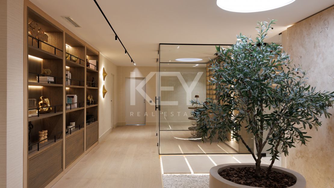 Increíble villa de lujo recién renovada en el corazón de Sierra Blanca, Marbella.