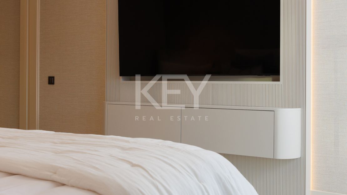 Increíble villa de lujo recién renovada en el corazón de Sierra Blanca, Marbella.