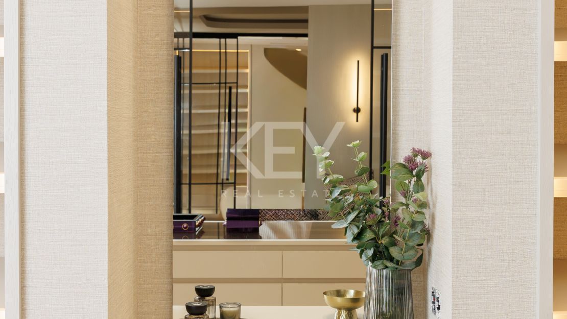 Increíble villa de lujo recién renovada en el corazón de Sierra Blanca, Marbella.