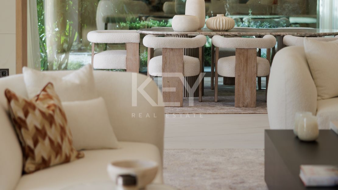 Increíble villa de lujo recién renovada en el corazón de Sierra Blanca, Marbella.