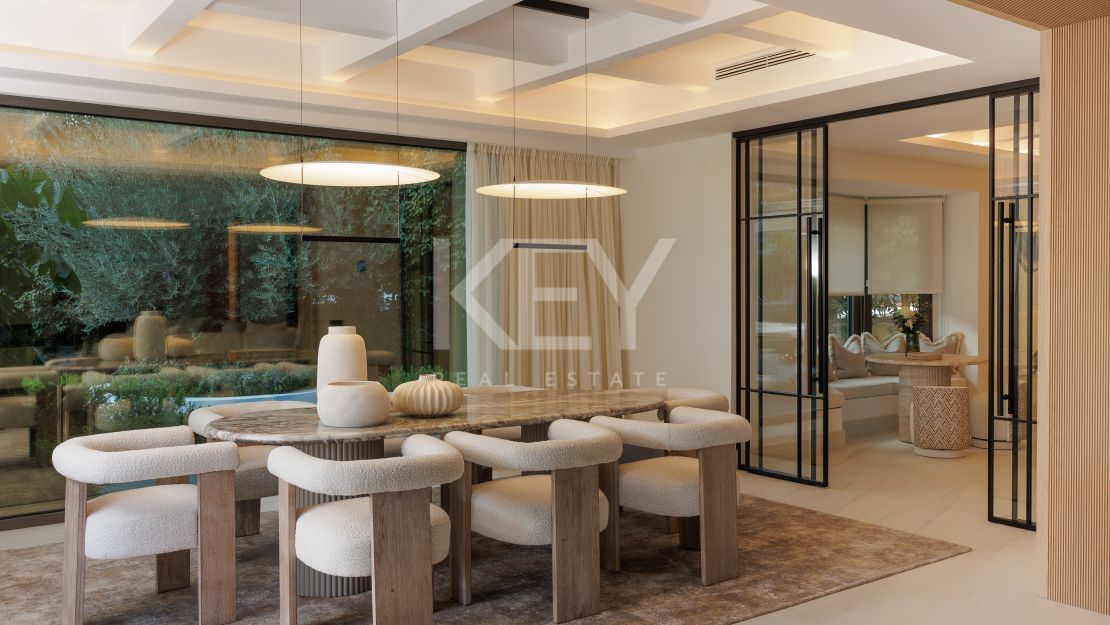 Increíble villa de lujo recién renovada en el corazón de Sierra Blanca, Marbella.
