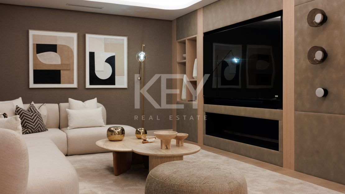 Increíble villa de lujo recién renovada en el corazón de Sierra Blanca, Marbella.