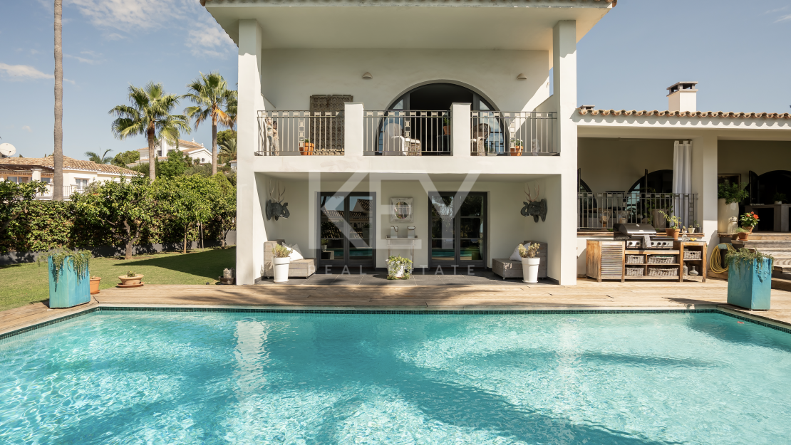 Increíble villa con vistas al mar en El Paraíso Alto