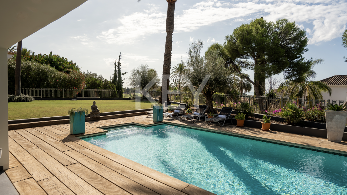 Increíble villa con vistas al mar en El Paraíso Alto