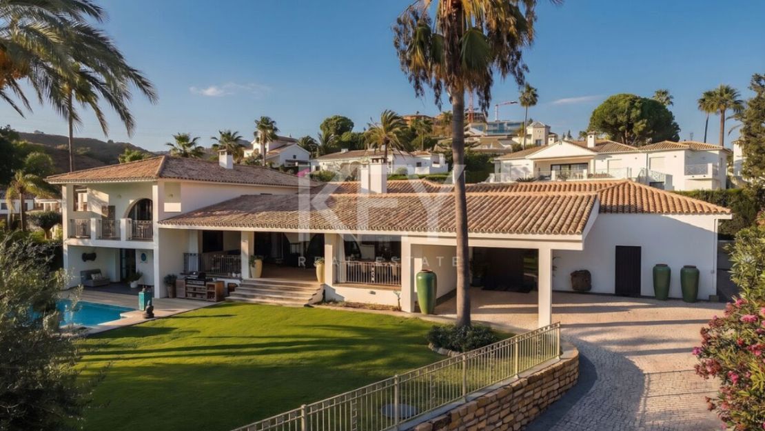 Increíble villa con vistas al mar en El Paraíso Alto