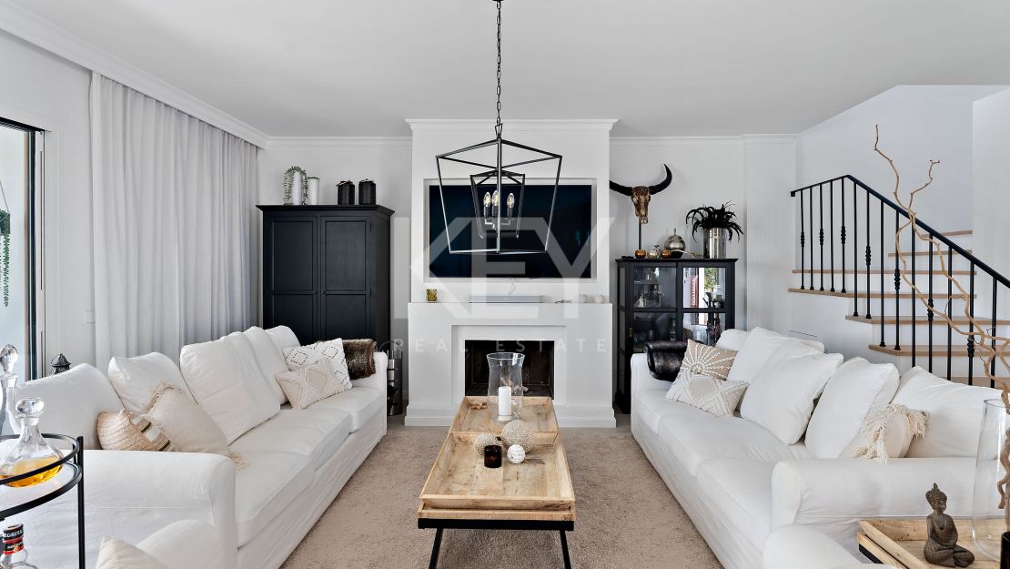 Beautiful apartment with garden in Nueva Andalucia, Marbella