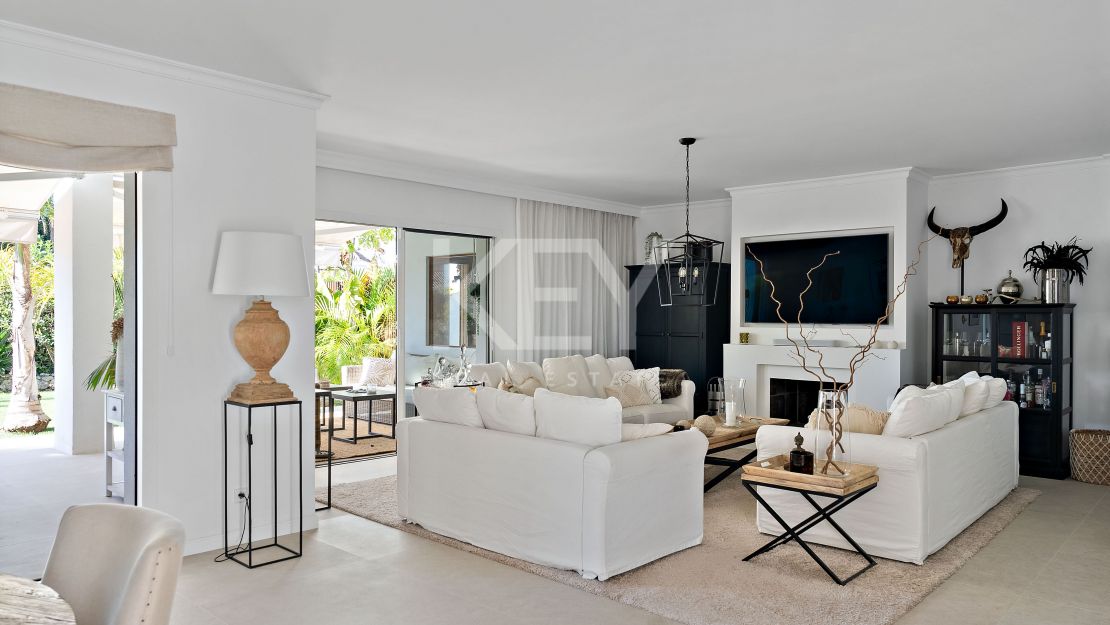 Beautiful apartment with garden in Nueva Andalucia, Marbella