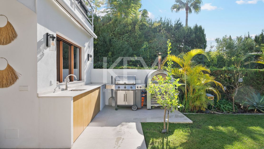 Beautiful apartment with garden in Nueva Andalucia, Marbella