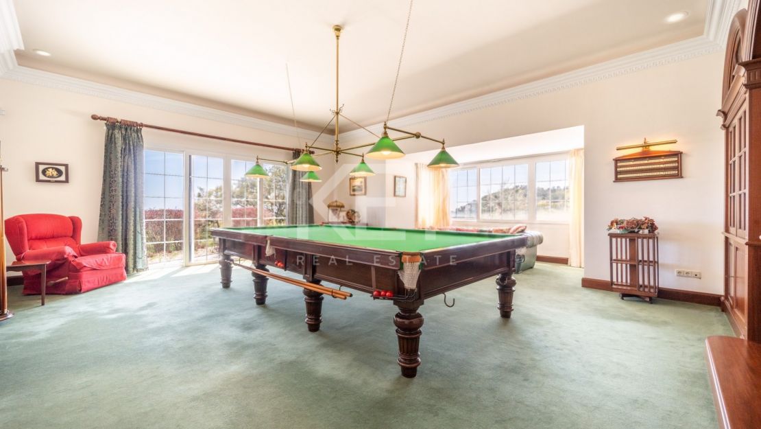 ELEGANT VILLA IN LA ZAGALETA WITH PANORAMIC SEA AND MOUNTAIN VIEWS