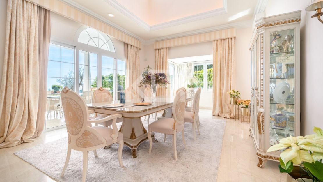 ELEGANT VILLA IN LA ZAGALETA WITH PANORAMIC SEA AND MOUNTAIN VIEWS