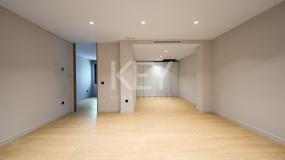 Fully Renovated Luxury Villa in El Rosario, Marbella East