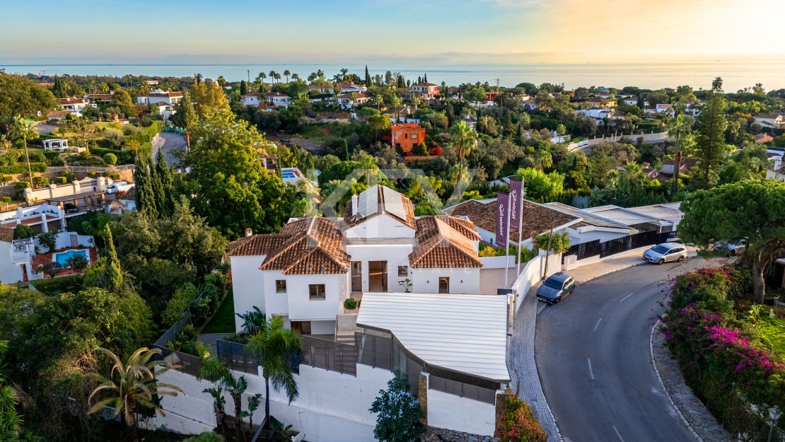Fully Renovated Luxury Villa in El Rosario, Marbella East