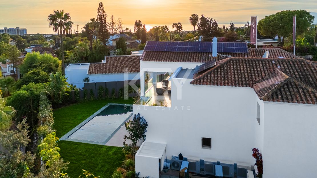 Fully Renovated Luxury Villa in El Rosario, Marbella East