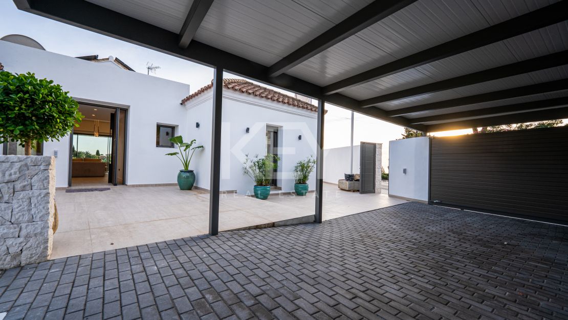 Fully Renovated Luxury Villa in El Rosario, Marbella East