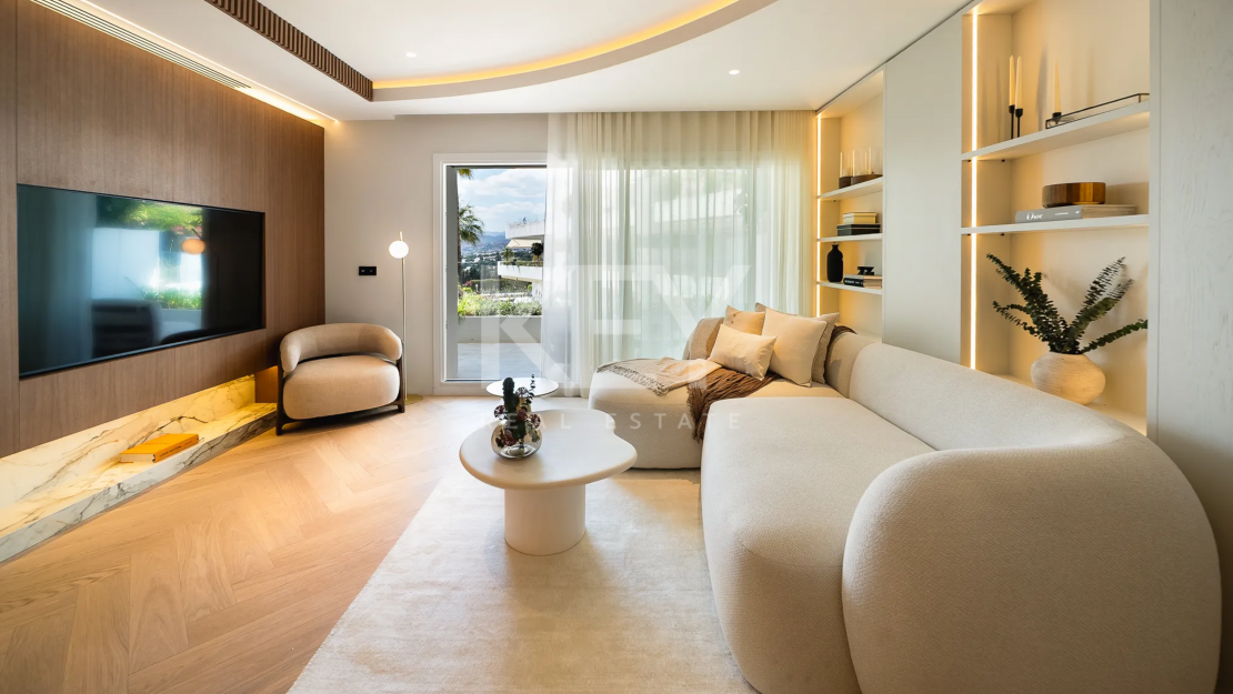 Modern Beautiful 3 bedroom apartment with Sea Views in Golden Mile, Marbella