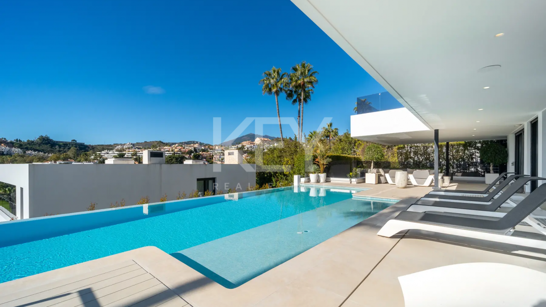 Renovated Villa in Calle Auriga, Nueva Andalucía, Marbella