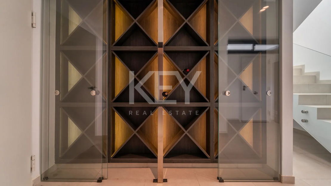 Renovated Villa in Calle Auriga, Nueva Andalucía, Marbella