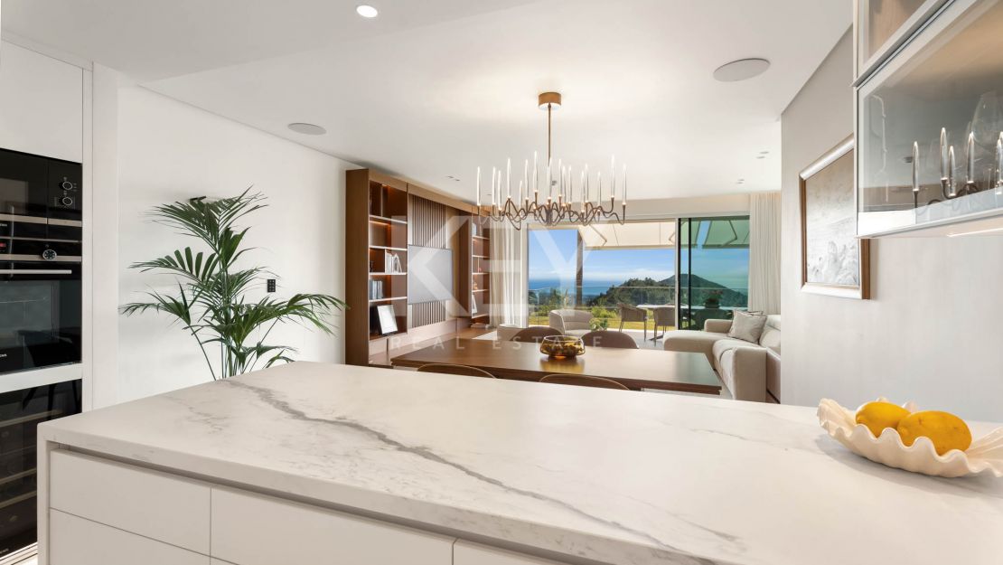 Amazing Apartment with Panoramic Views in Palo Alto, Marbella