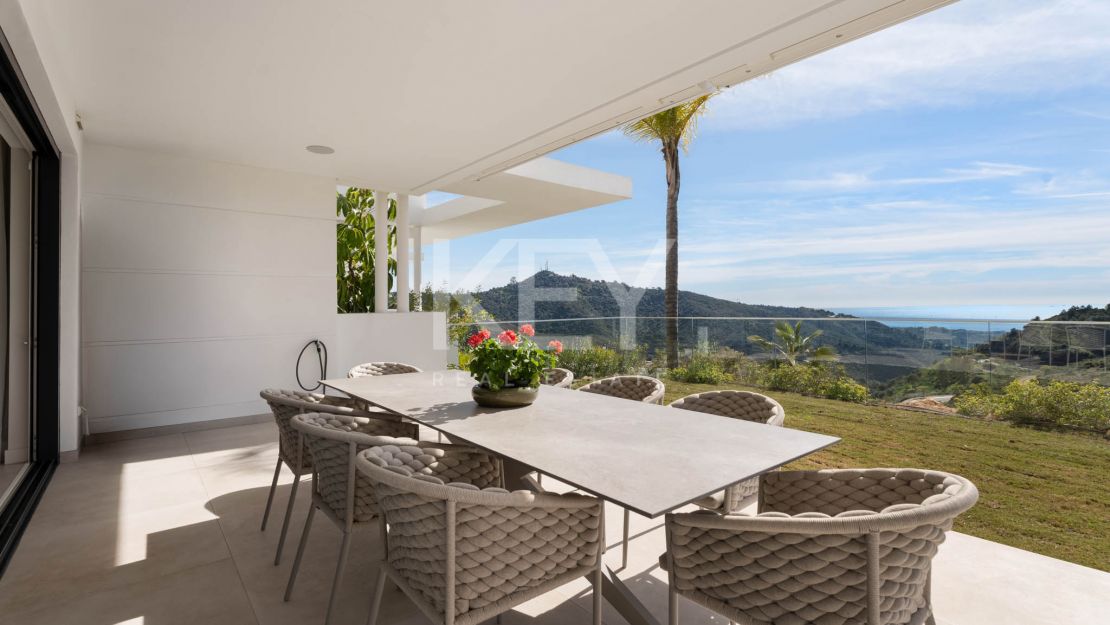 Amazing Apartment with Panoramic Views in Palo Alto, Marbella