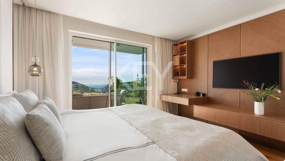 Amazing Apartment with Panoramic Views in Palo Alto, Marbella