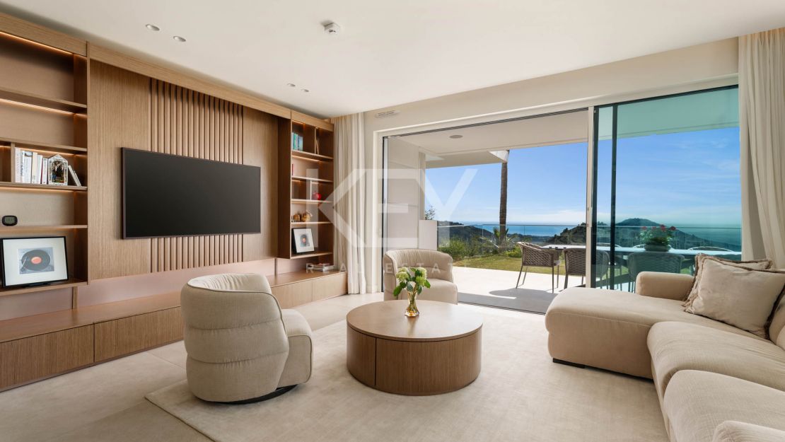 Amazing Apartment with Panoramic Views in Palo Alto, Marbella