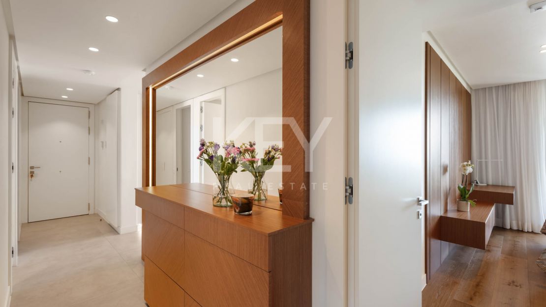 Amazing Apartment with Panoramic Views in Palo Alto, Marbella