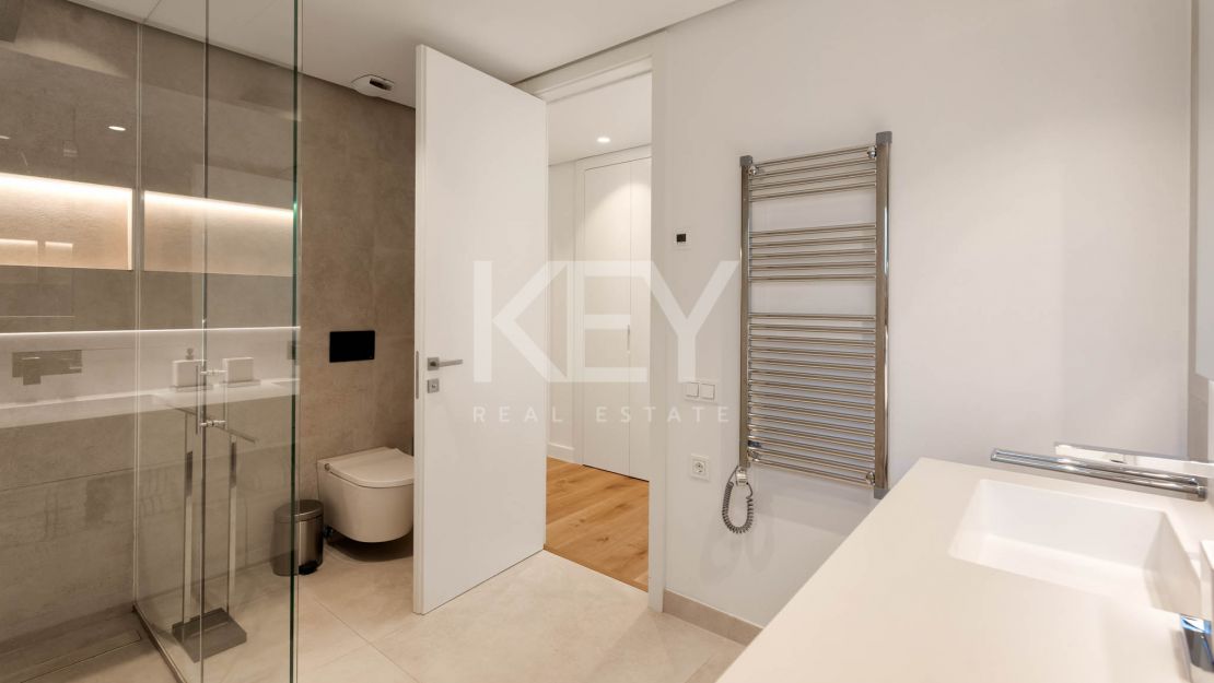 Amazing Apartment with Panoramic Views in Palo Alto, Marbella