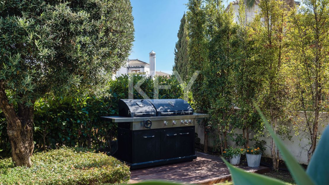 Renovated Modern Villa in Estepona