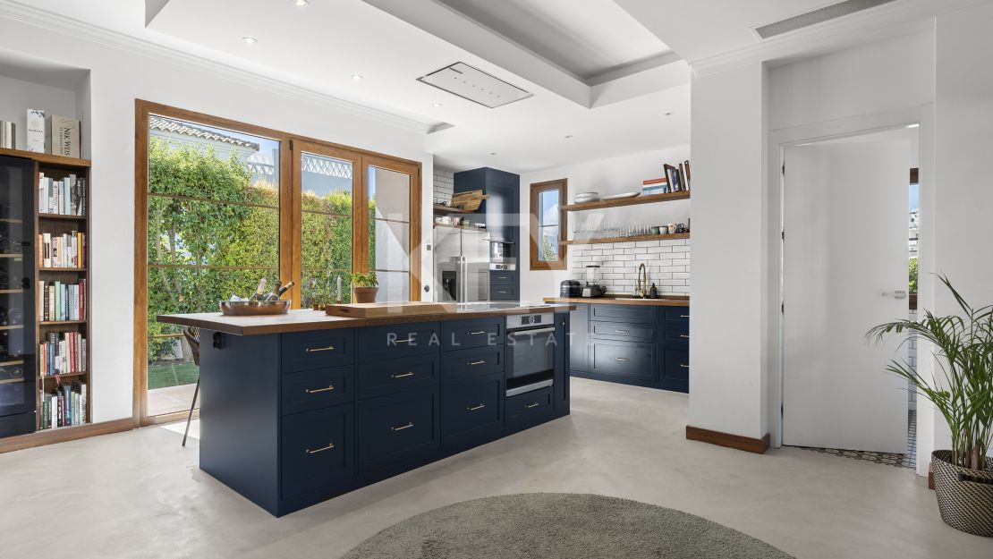 Renovated Modern Villa in Estepona