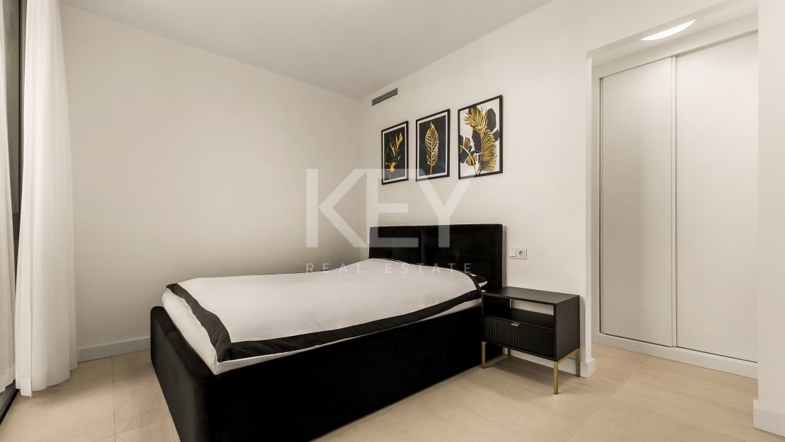 Fantastic semi-detached Villa with Stunning Views in Rio Real, Marbella