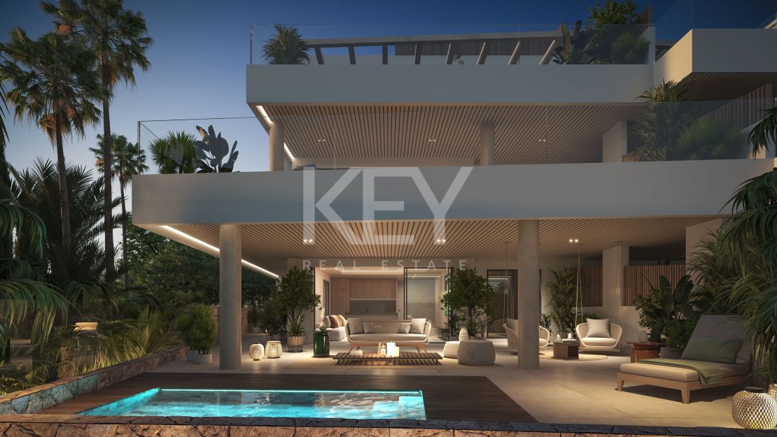 Apartment with Breathtaking Panoramic Views in Marbella East, Cabopino