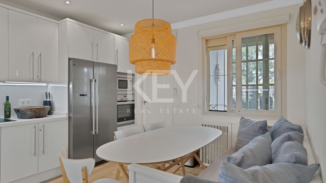 Beachside Villa For Sale Near Puerto Banús With Private Pool And Investment Potential