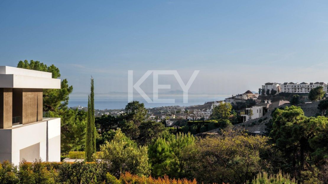 Villa For Sale In La Reserva De Alcuzcuz, Benahavis