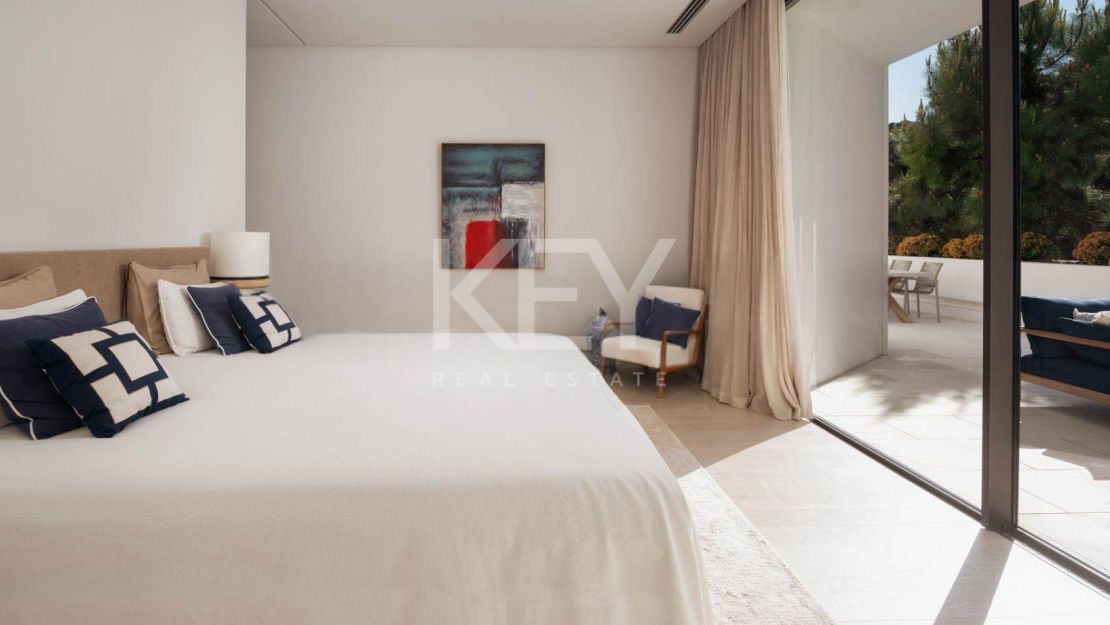 Villa For Sale In La Reserva De Alcuzcuz, Benahavis