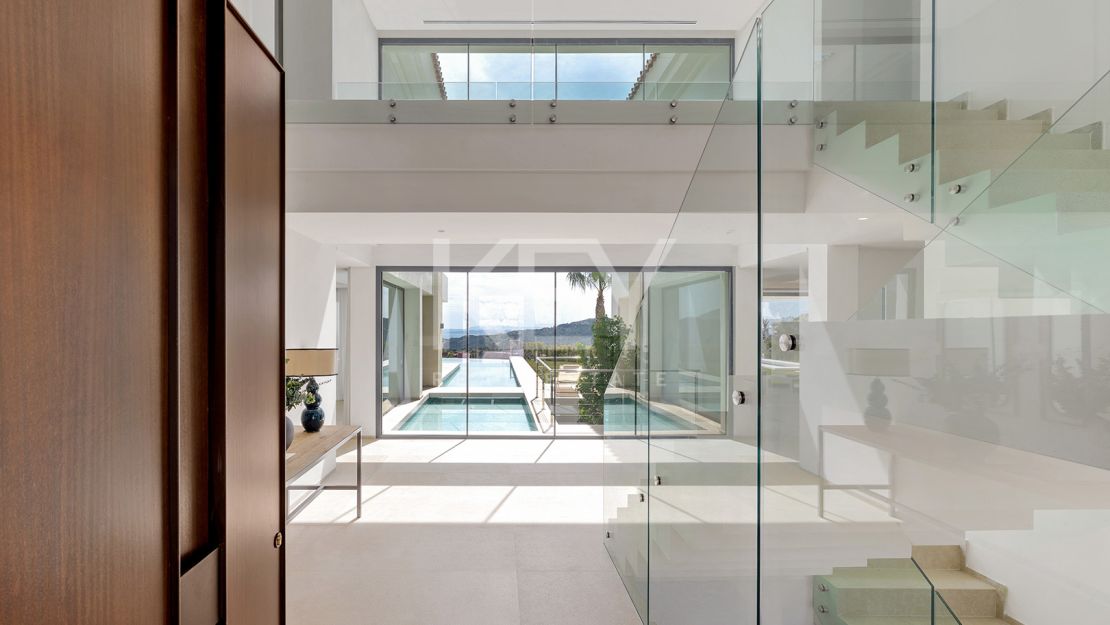 Luxury Villa For Sale In Marbella Club Golf Resort, Benahavís