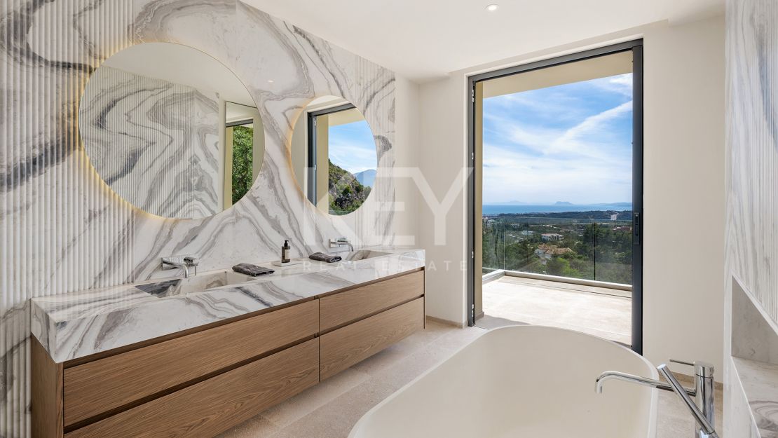 Luxury Villa For Sale In Marbella Club Golf Resort, Benahavís