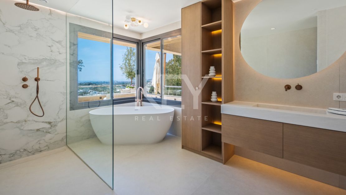 Luxury Duplex Penthouse for Sale in Nueva Andalucía, Marbella
